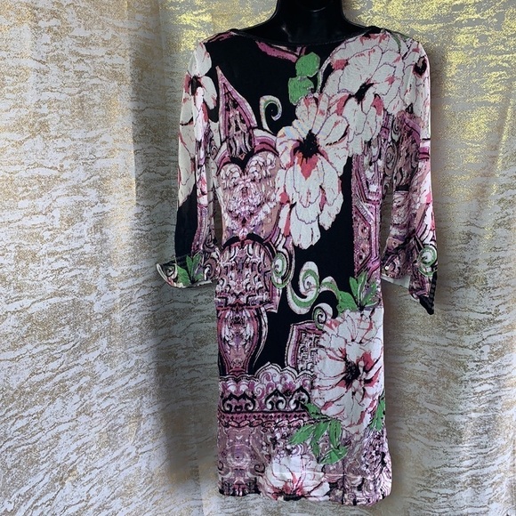 Bebe Pink/White Sequinned Floral Mini Length Dress Size S - Picture 7 of 12